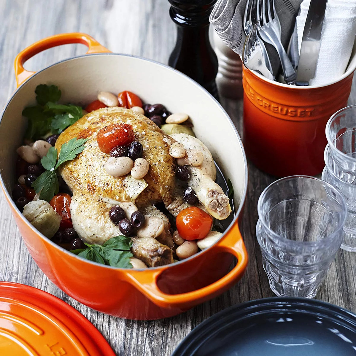 5 qt. Oval Dutch Oven D504751