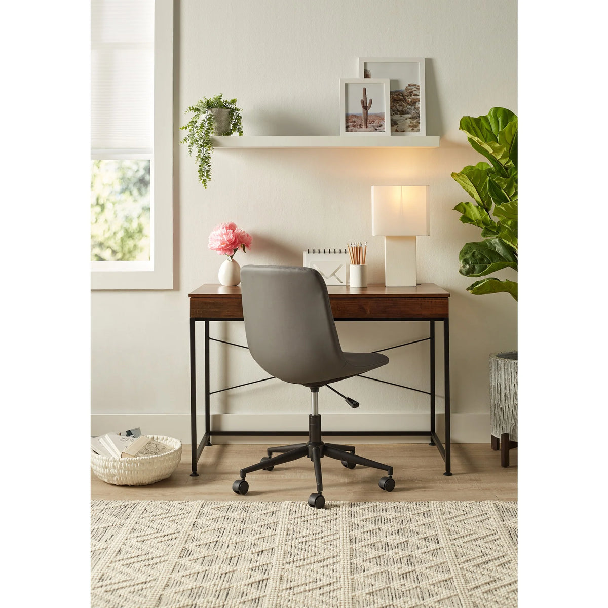 Brown Computer Desk Z868932