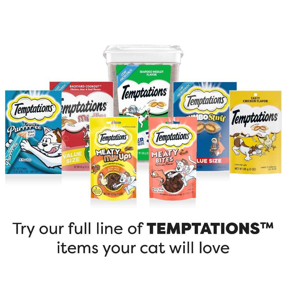 Lickable Cat Treats L217