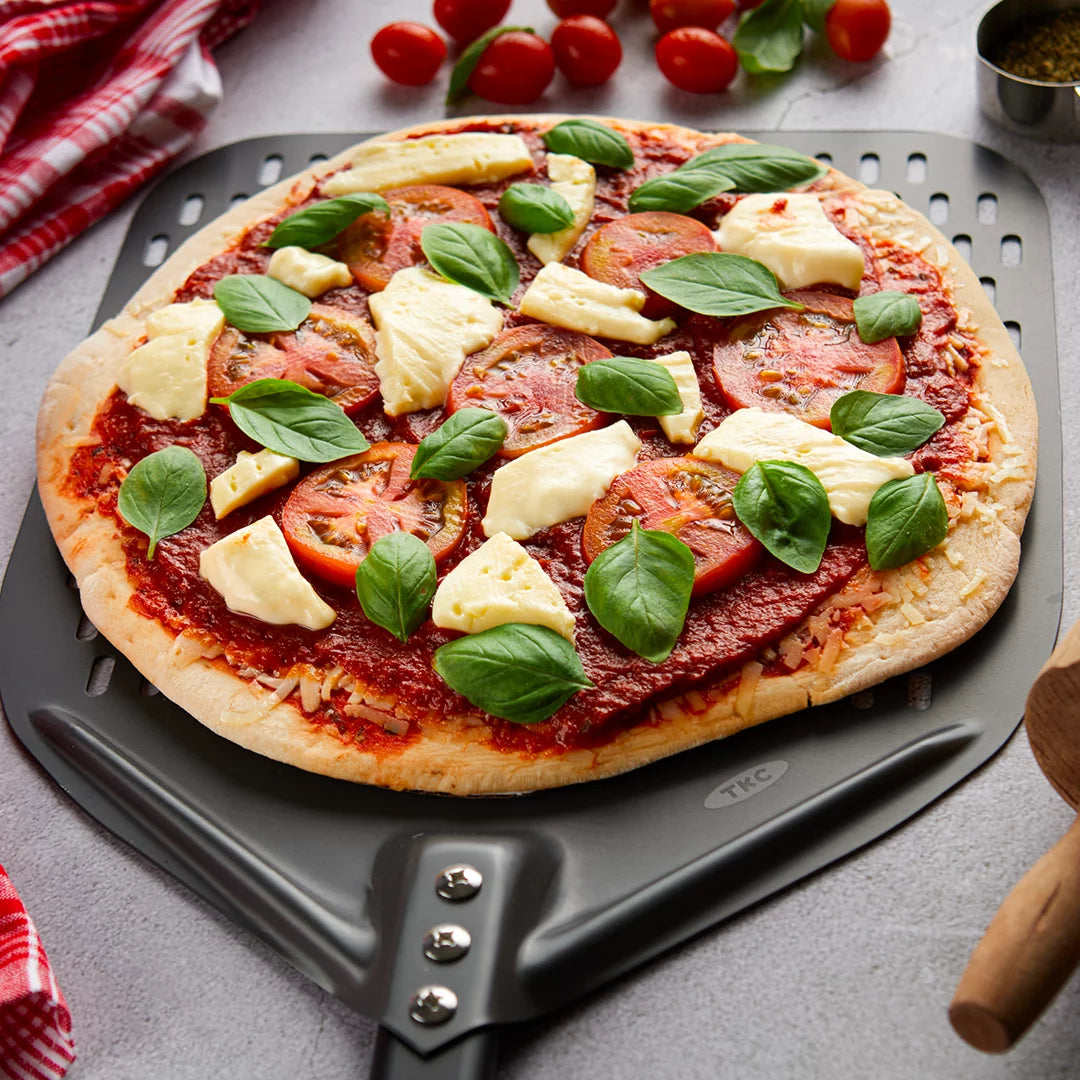 12 inch Perforated Aluminum Pizza Peel V4575