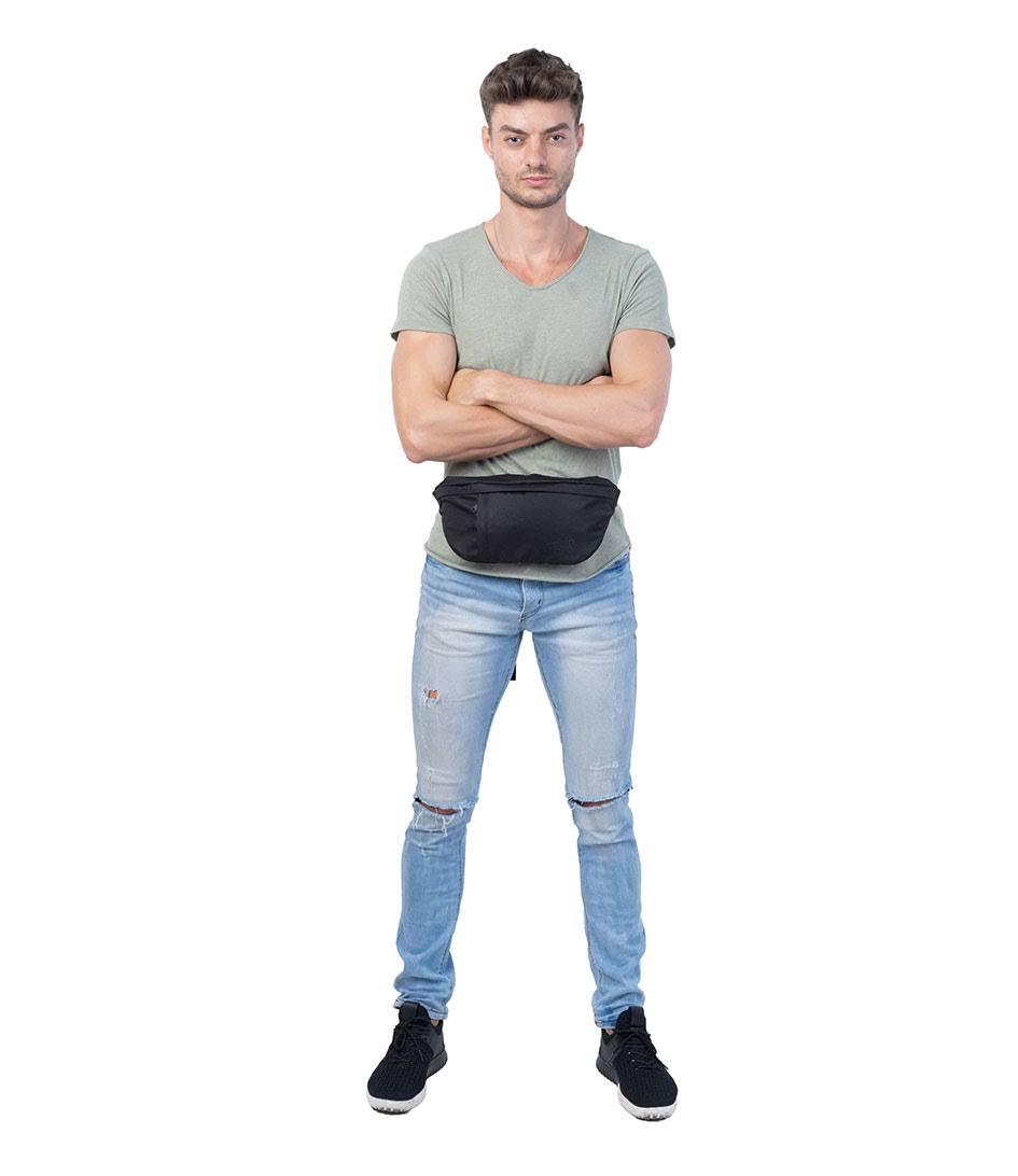Classic Hip Pack 2L Absolute Black Z8864