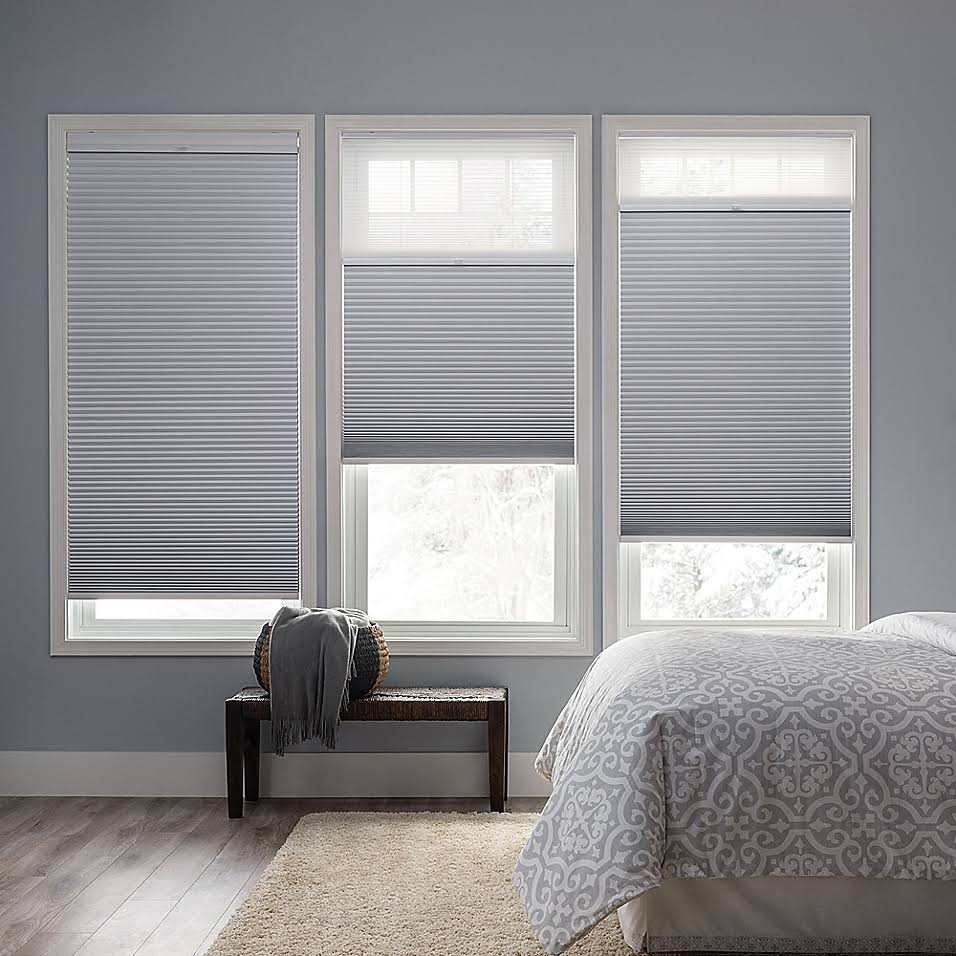 Cordless Day/Night Cellular Shade in Snow O75745
