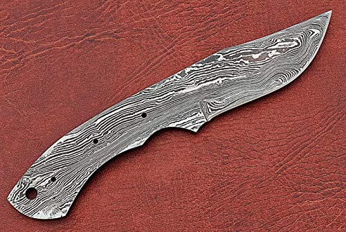 7.75 Inch Damascus Steel Skinning Knife Blade O5368