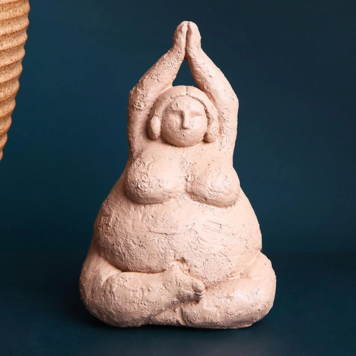 Resin Lady Figurine Statue D619304