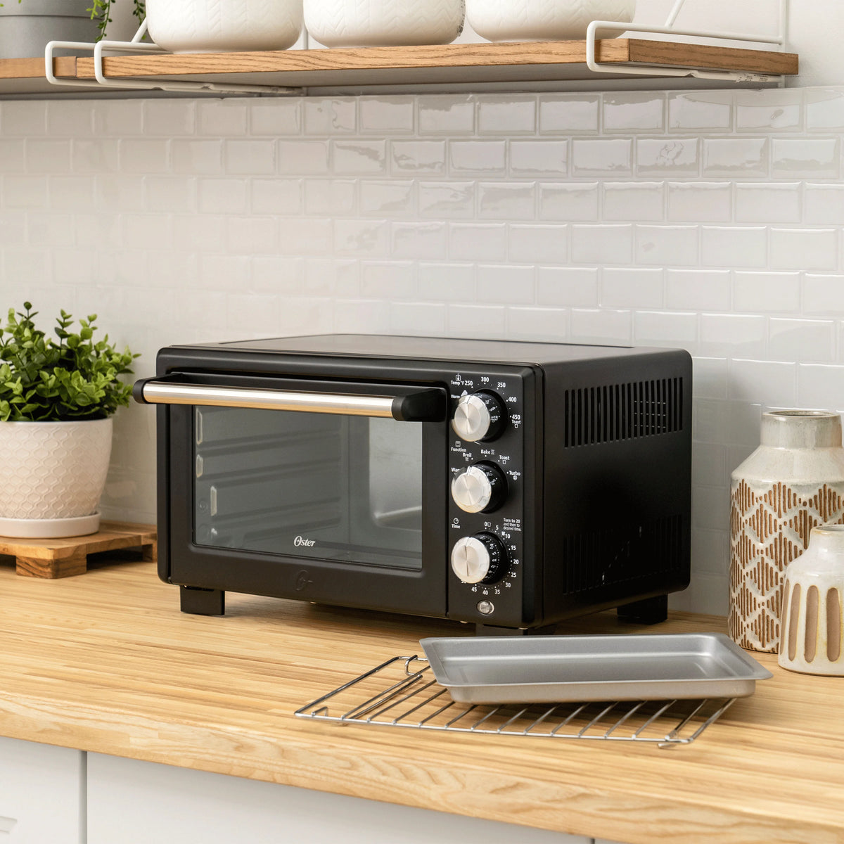 4-Slice Convection Toaster Oven, Matte Black E106320