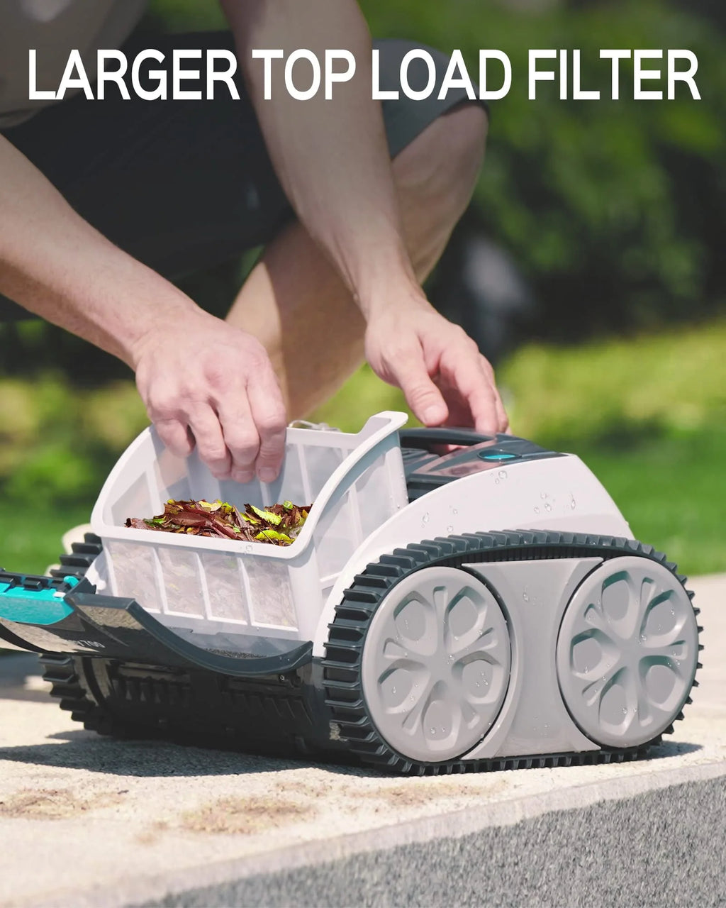 Cordless Robotic Pool Cleaner with Wall Climbing X643376