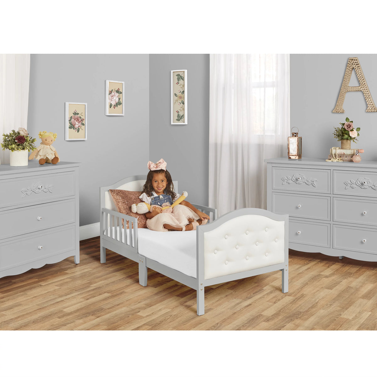 Grey Toddler Bed G381004