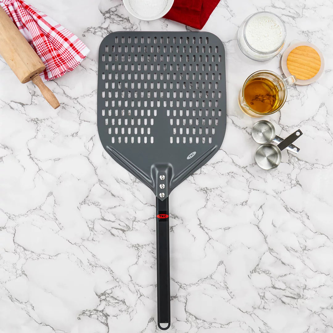 12 inch Perforated Aluminum Pizza Peel V4575