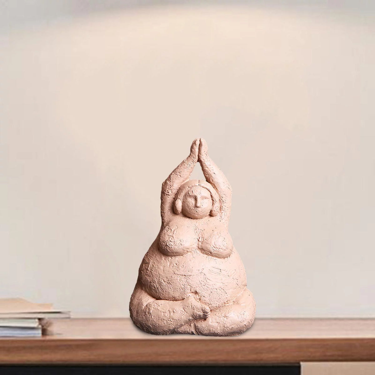 Resin Lady Figurine Statue D619304