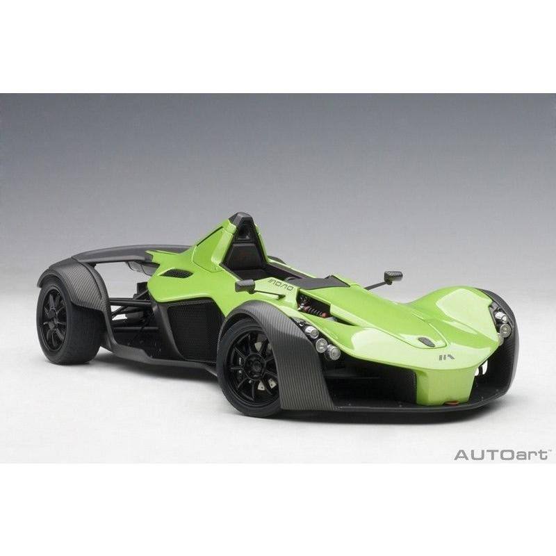 Metallic Green 1/18 Model Car P653