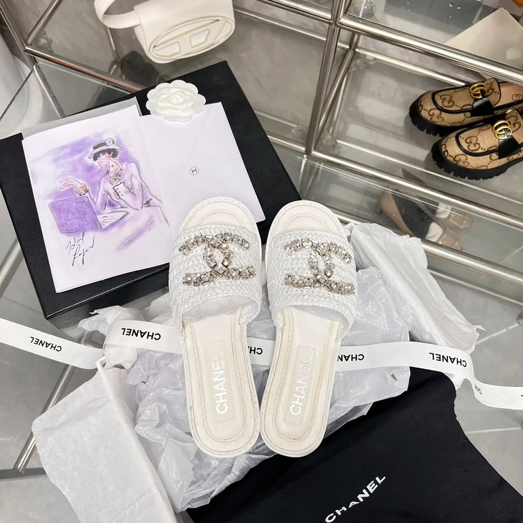 Women Slippers K16377