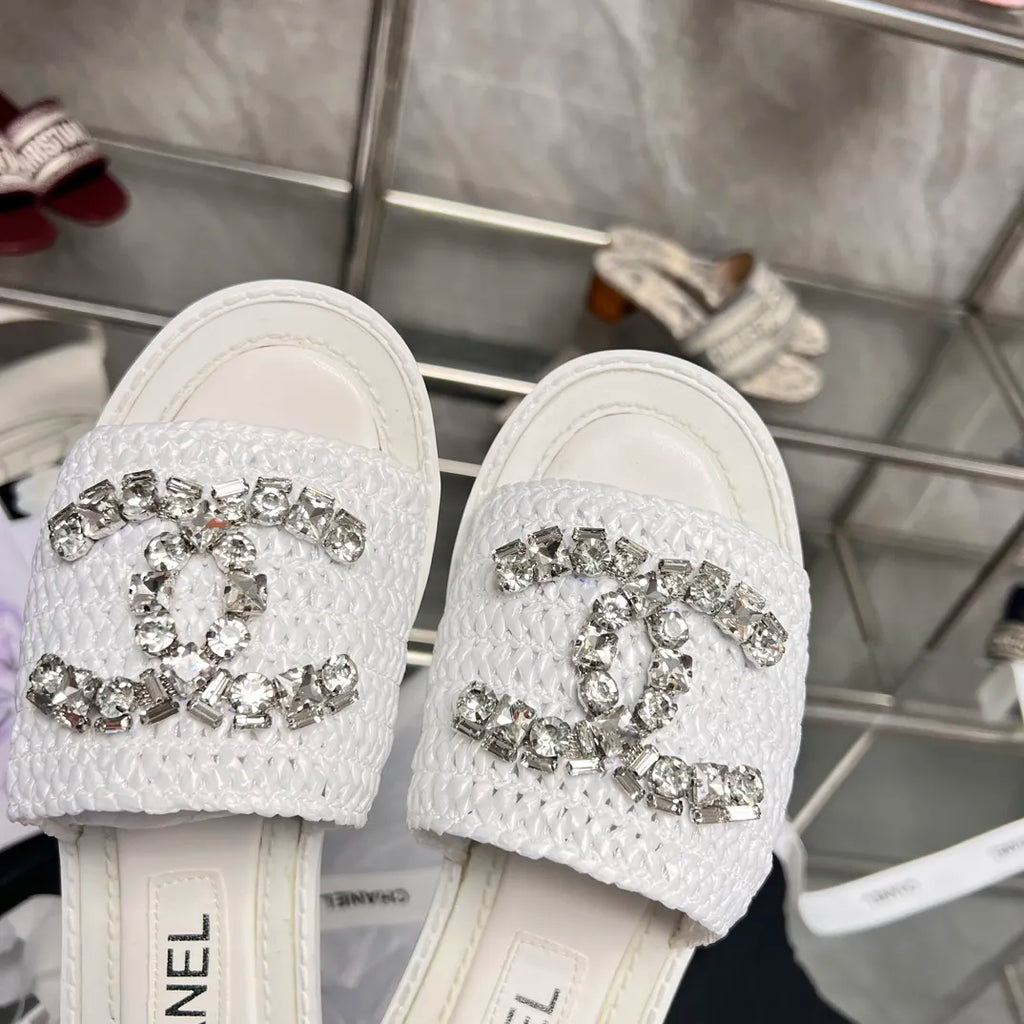 Women Slippers K16377