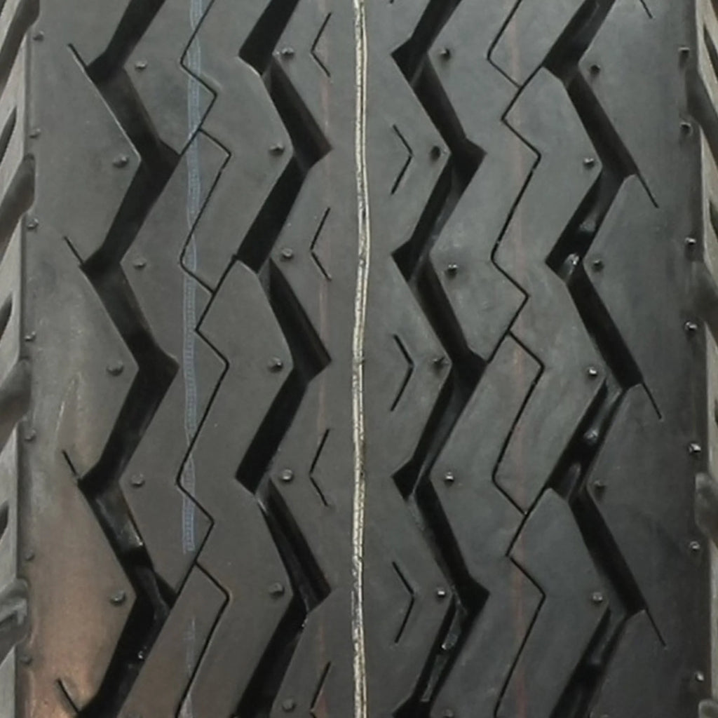 Commercial Tire R4035